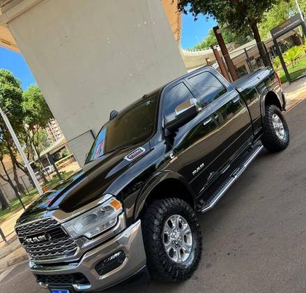 RAM 2500 6.7 I6 TURBO DIESEL LARAMIE CD 4X4 AUTOMÁTICO